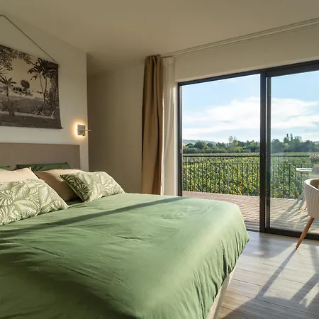 La Parenthese - & Vignes Bed and breakfast